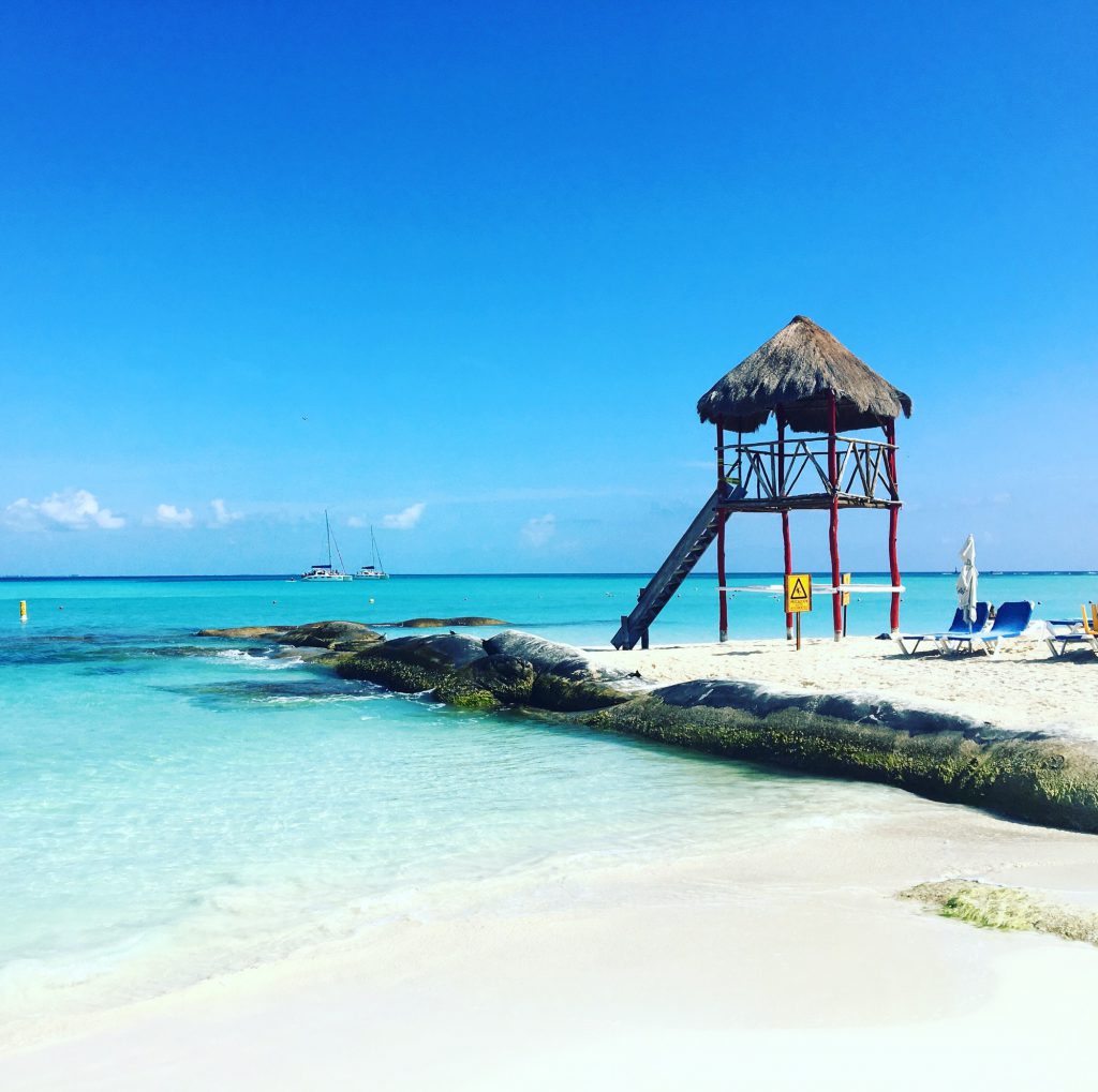 Isla Mujeres Beach