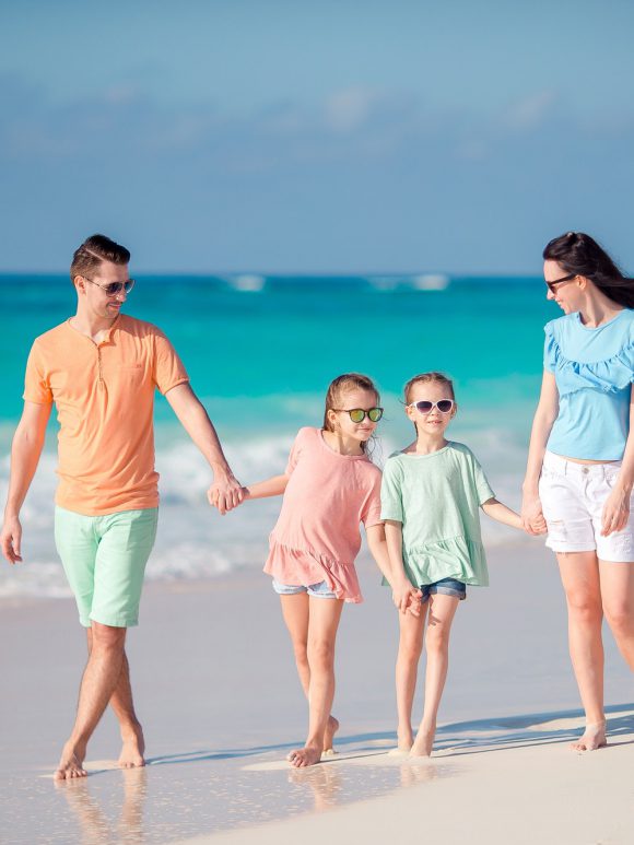 Estudio Playa Mujeres: Family All-Inclusive Boutique Resort in Cancun Playa Mujeres Estudio Playa Mujeres: Family All-Inclusive Boutique Resort in Cancun Playa Mujeres