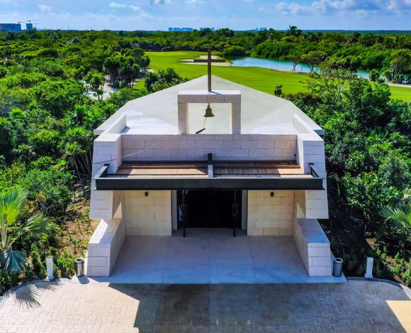 celebrating holy week and easter in mexico