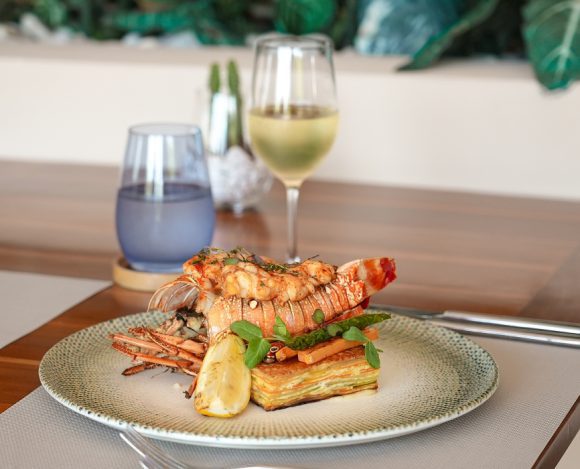 Blog_Langosta_Behind_the_Art Behind the Art